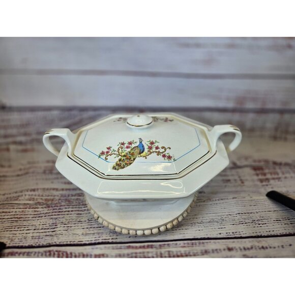 Vintage Octagonal Ceramic Tureen With Lid & Handles Peacock & Floral Motif White - Picture 13 of 13
